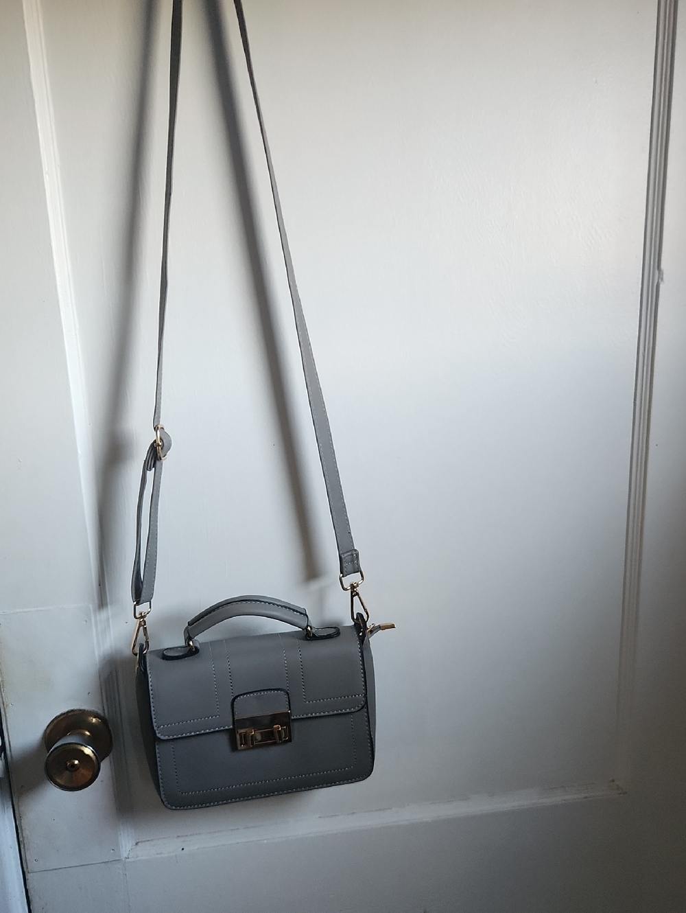 Nice Gray Handbag - Picture 2 of 6